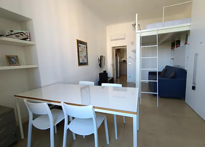 Apartment Youhosty - Navigli View