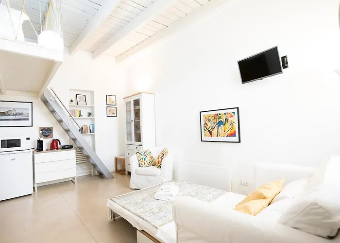 Isola 5 Minutes From Porta Garibaldi Station * Mailand