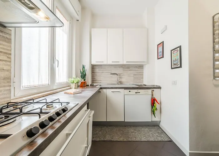 Guesthost - Casa Titus Апартаменты