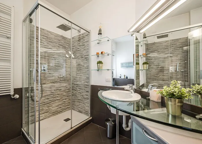 Guesthost - Casa Titus * Милан