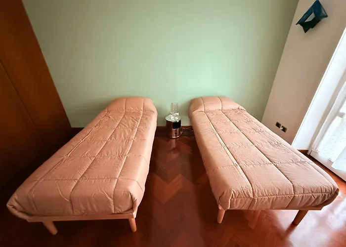 Brand New Near Center Lägenhet Milano