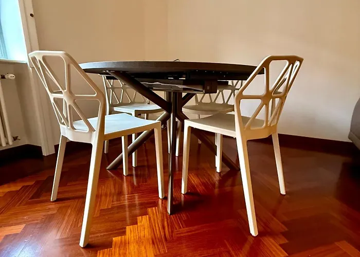 Brand New Near Center Lägenhet *