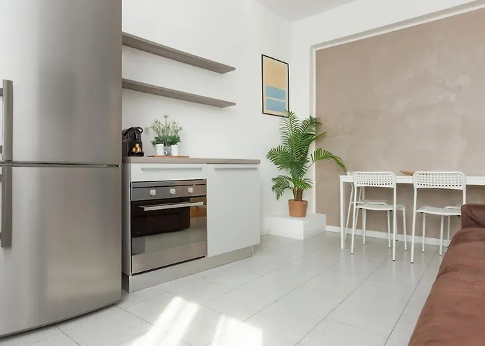 8th Floor - View Apartment *