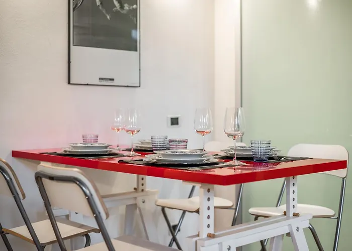 Vivimihome - Elegant 10 Minutes From The Duomo 밀라노