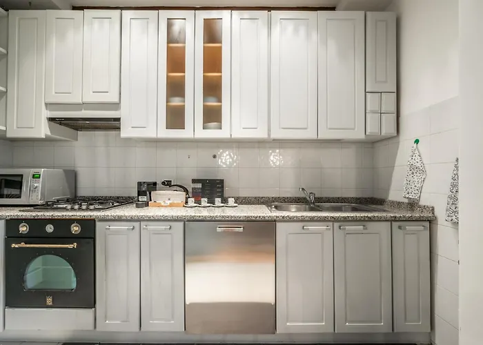 Vivimihome - Elegant 10 Minutes From The Duomo 아파트 밀라노