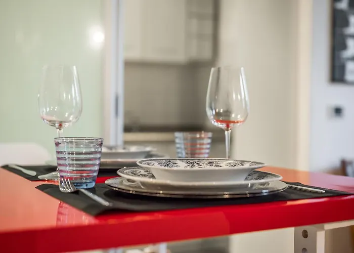 Vivimihome - Elegant 10 Minutes From The Duomo *