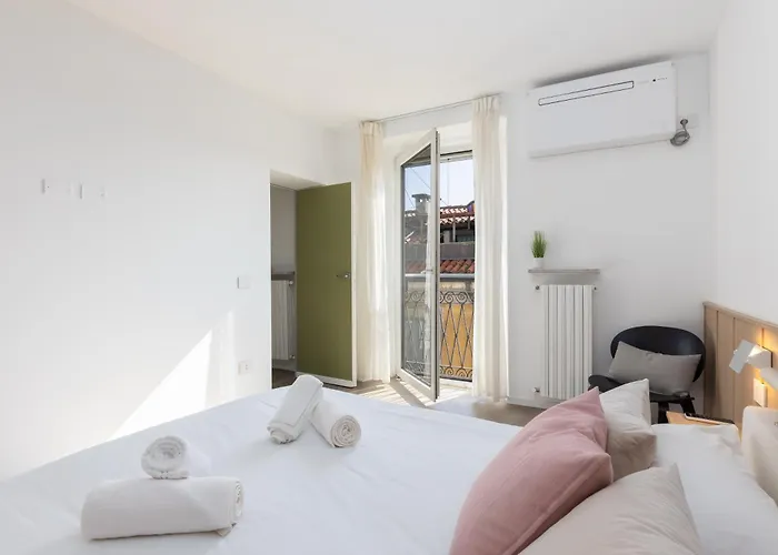 Divi Santa Marta Charme - - Duomo * Milán