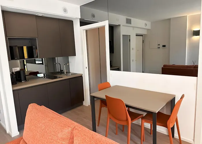 Navigli Relax With Private Balcony And Parking Διαμέρισμα