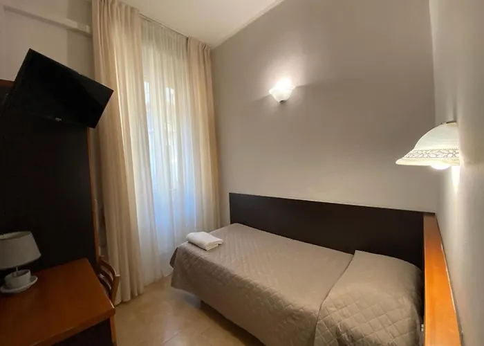 Szálloda Atena Milánó