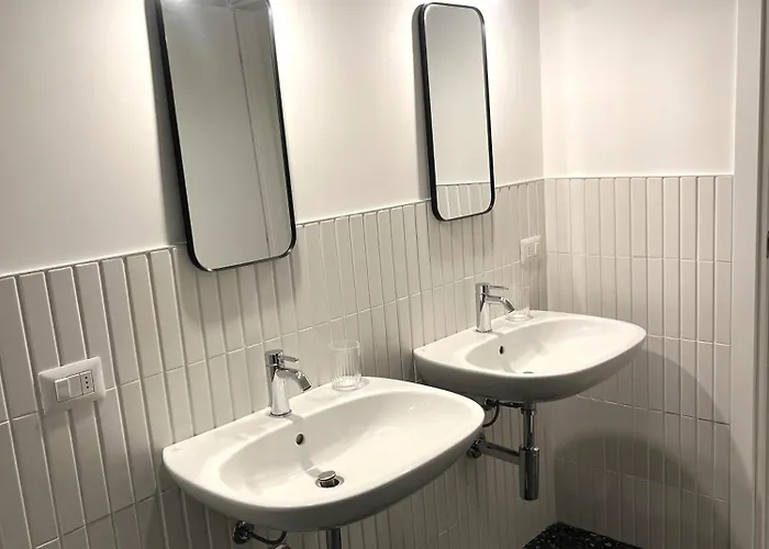 Fifty Eight Repubblica ميلان