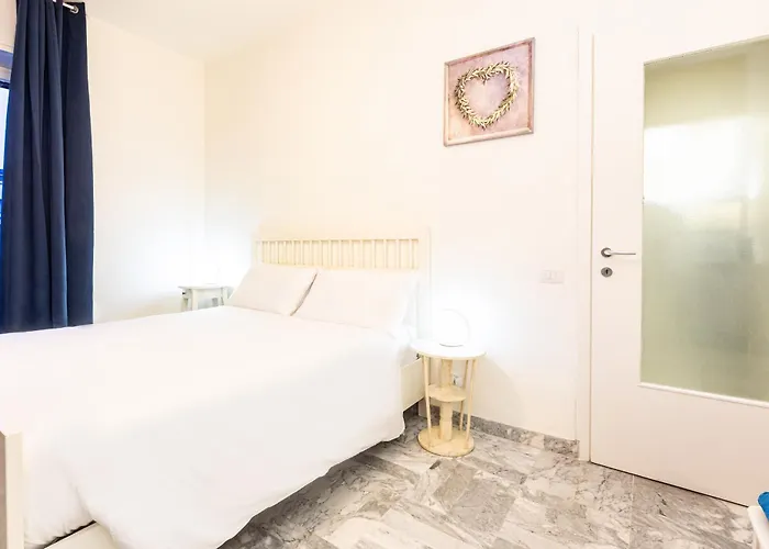 Piazza Gramsci Amazing With Balcony - Collection Daire Milano