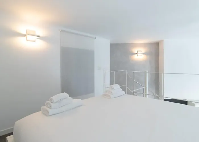 Carcano 27 Apartament