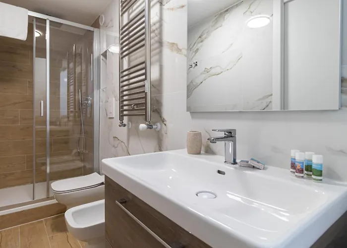 Italianway Easy - Frisi 8 B Milano