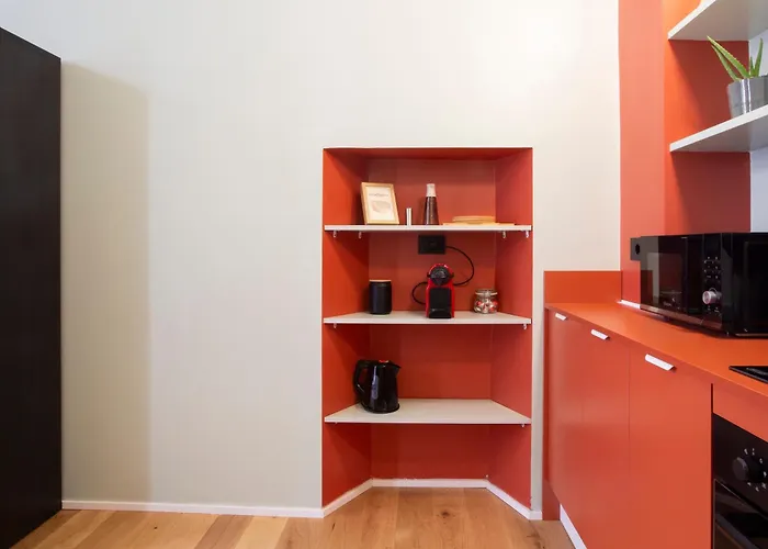 Bilocale Moderno Апартаменты Милан