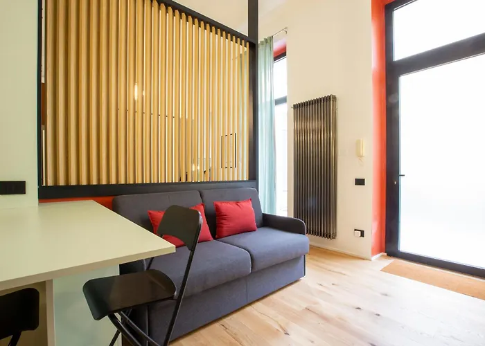 Апартаменты Bilocale Moderno Милан