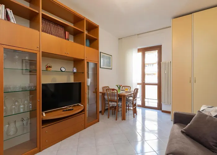 De Angeli San Siro Large Two-room Daire