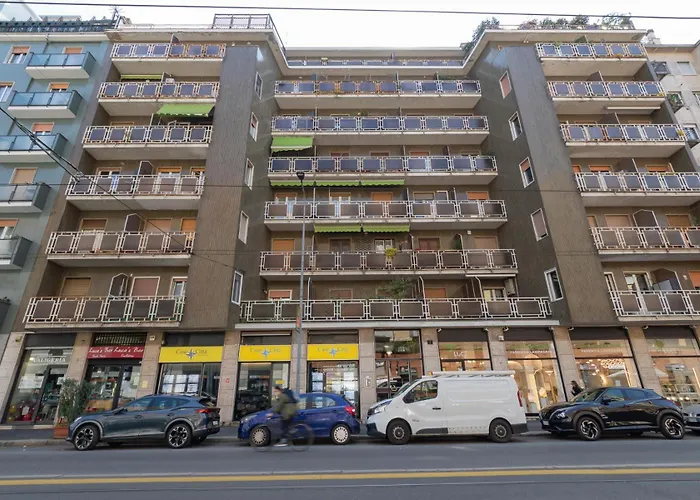 De Angeli San Siro Large Two-room 公寓