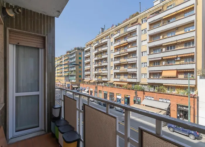 Daire De Angeli San Siro Large Two-room *