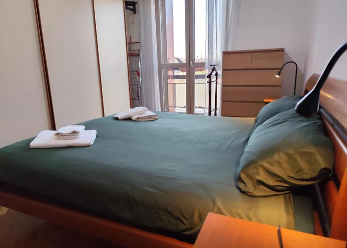 Urban Retreat, Eleganza E Comfort A Lejlighed *