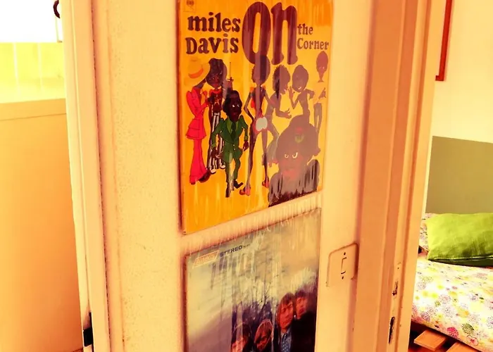 Cozy Flat For Music Lovers, 10 Min Walk From Tube *