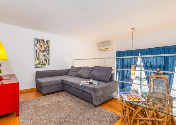 Loft Design On 3 Levels Near The Polytechnic 아파트 밀라노