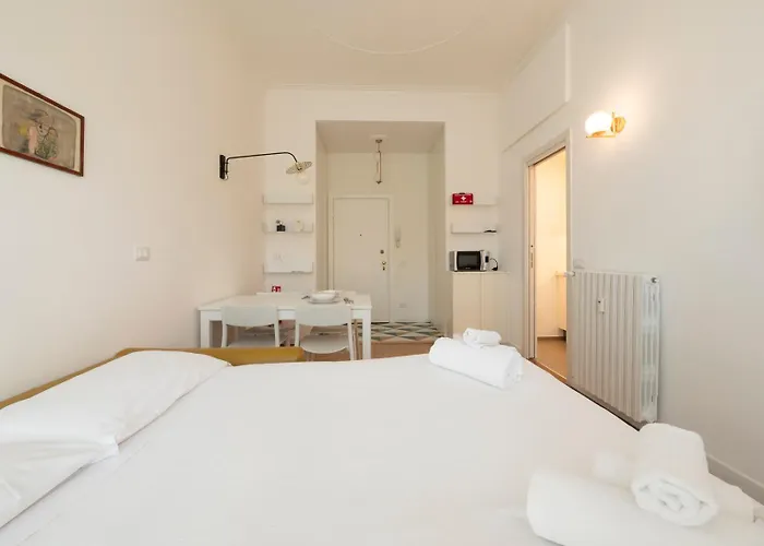 Homelovers Pretty Porta Venezia District Mm1 *