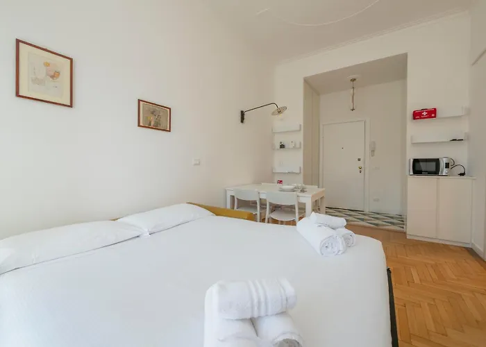 Homelovers Pretty Porta Venezia District Mm1