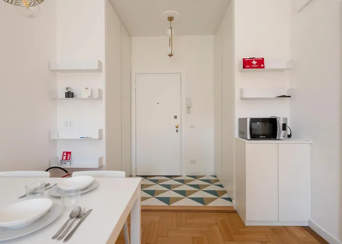 Homelovers Pretty Porta Venezia District Mm1