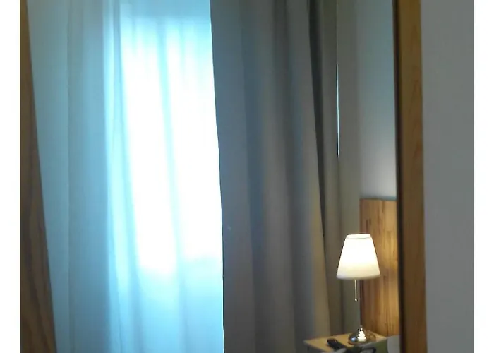 M4 Argonne فندق مبيت وإفطار 3*