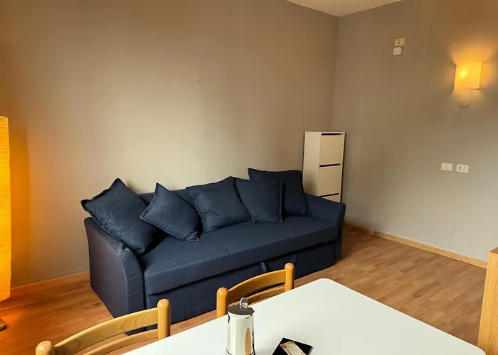 Papavero Via Porpora146 * Milan