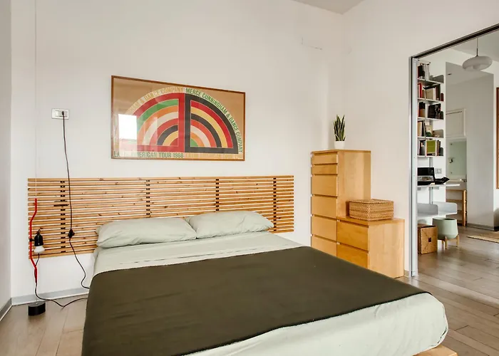 Luxury Flat Design District - Isola * Mailand