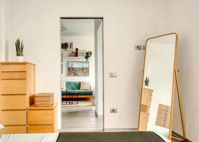 Luxury Flat Design District - Isola דירה *