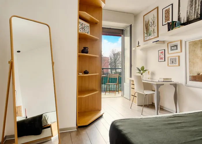 Apartment Luxury Flat Design District - Isola Mailand