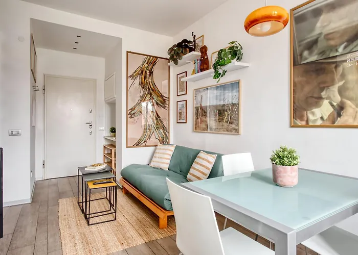 Luxury Flat Design District - Isola * Mailand