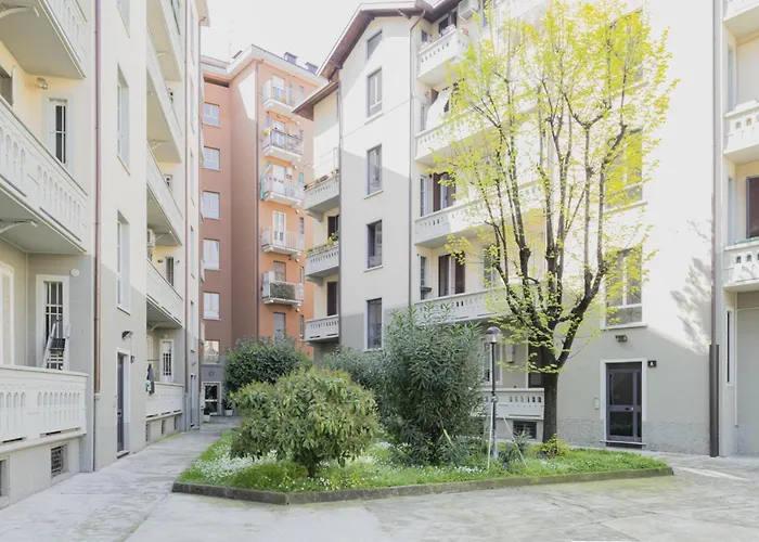 Easylife - - Pascoli 2 - Citta Studi
