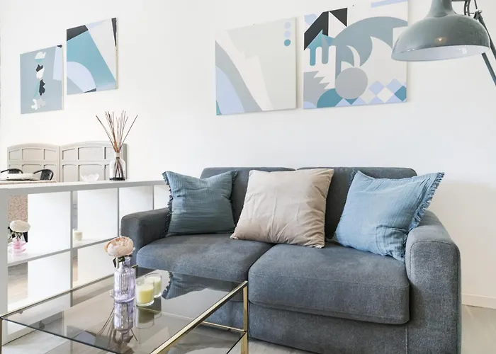 Easylife - - Borsi 2 - Navigli * מילאנו