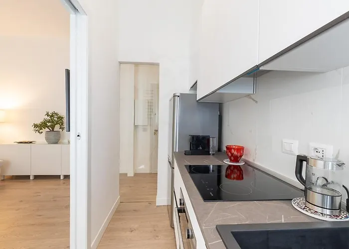 Asclepio - Fiera Milano-duomo- San Siro * ミラノ