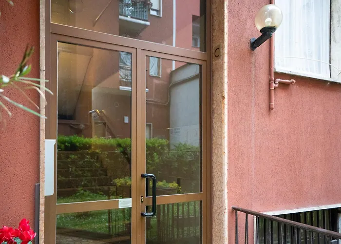 Arco Deluxe
