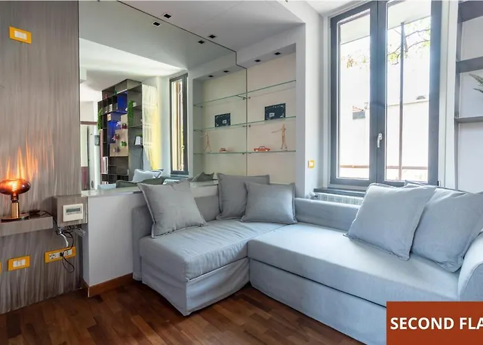 Lejlighed Stazione Centrale-duomo - Two Independent Flats *