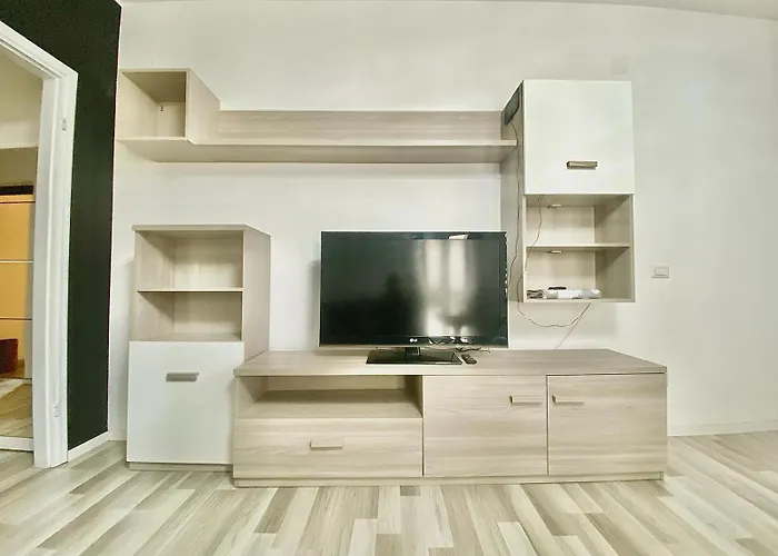 Lugano 2 S&s Home, Moderna E Tranquilla, Vicino Al Centro Di Milano, Con Parcheggio Gratuito Esterno Apartment