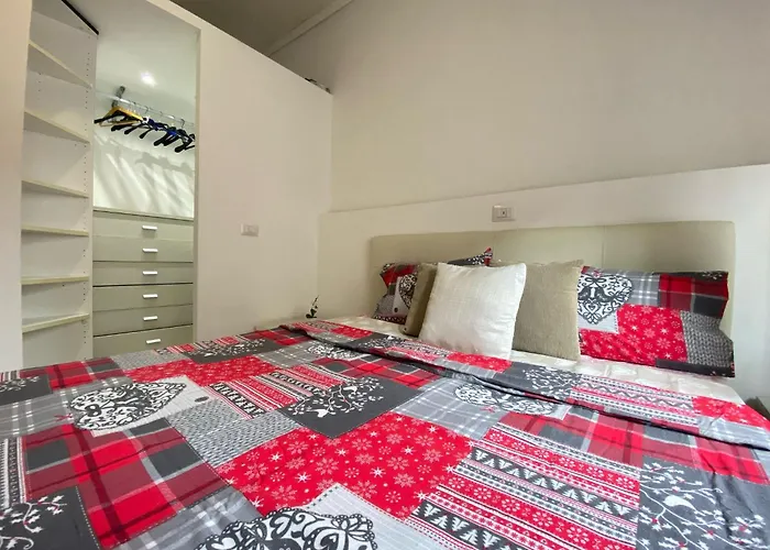 Lugano 2 S&s Home, Moderna E Tranquilla, Vicino Al Centro Di Milano, Con Parcheggio Gratuito Esterno Apartmán