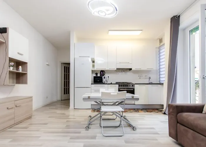 Apartment Lugano 2 S&s Home, Moderna E Tranquilla, Vicino Al Centro Di Milano, Con Parcheggio Gratuito Esterno