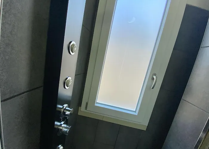 Lugano 2 S&s Home, Moderna E Tranquilla, Vicino Al Centro Di Milano, Con Parcheggio Gratuito Esterno Apartment *