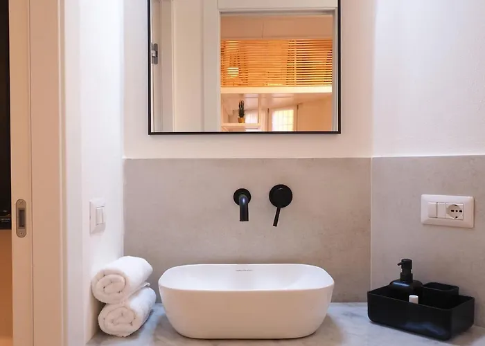 Apartment Contempora - Modern Loft Just A Few Steps From Corso Mailand