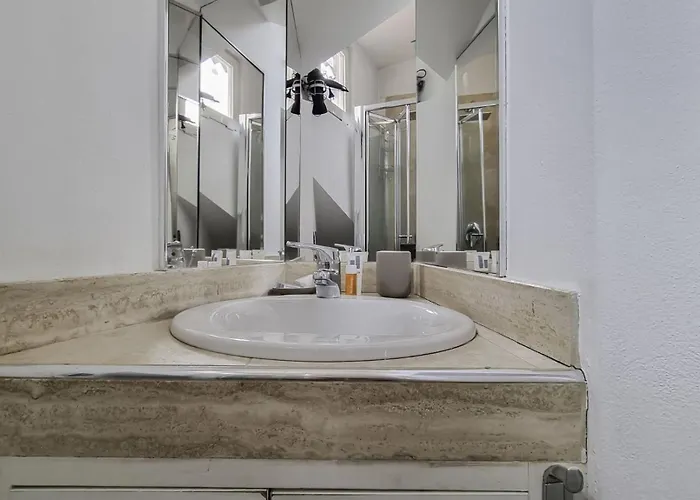 Navigli Canal View Апартаменты *