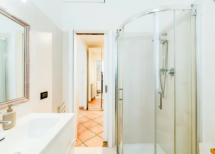 Charming - Navigli, Duomo Apartmán *