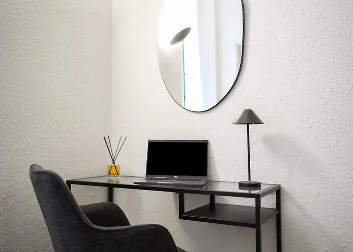 Charming - Navigli, Duomo Apartmán