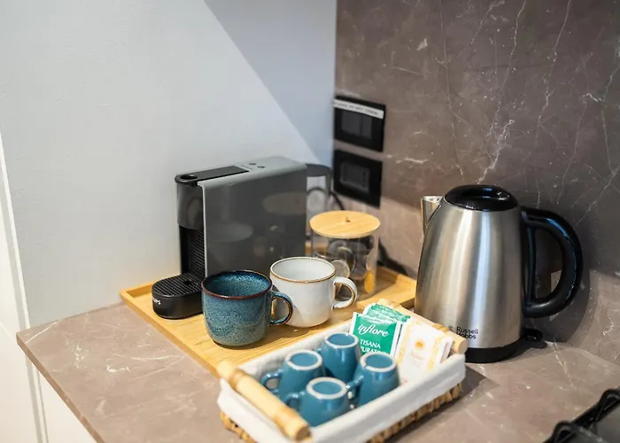 Charming - Navigli, Duomo Milan