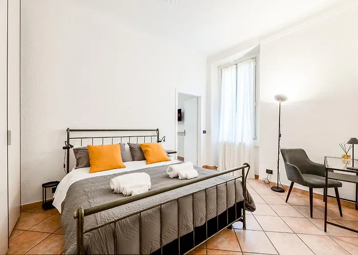 Charming - Navigli, Duomo