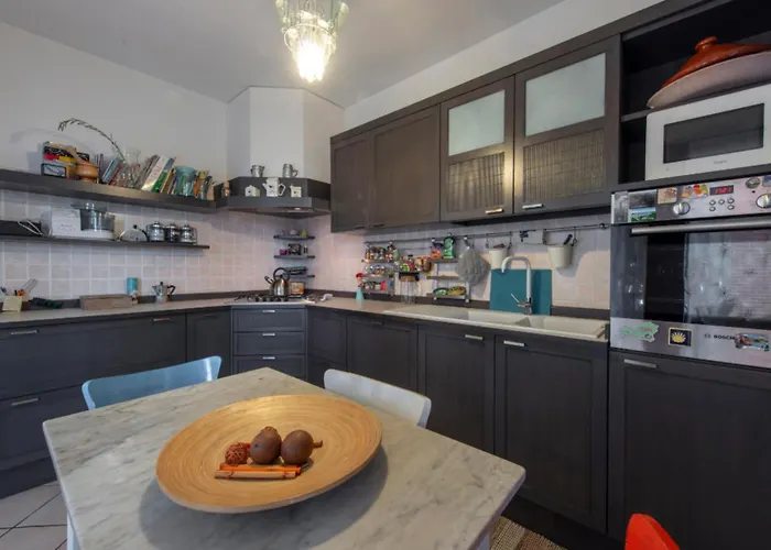 North - Beautiful Flat With Terrace * ميلان